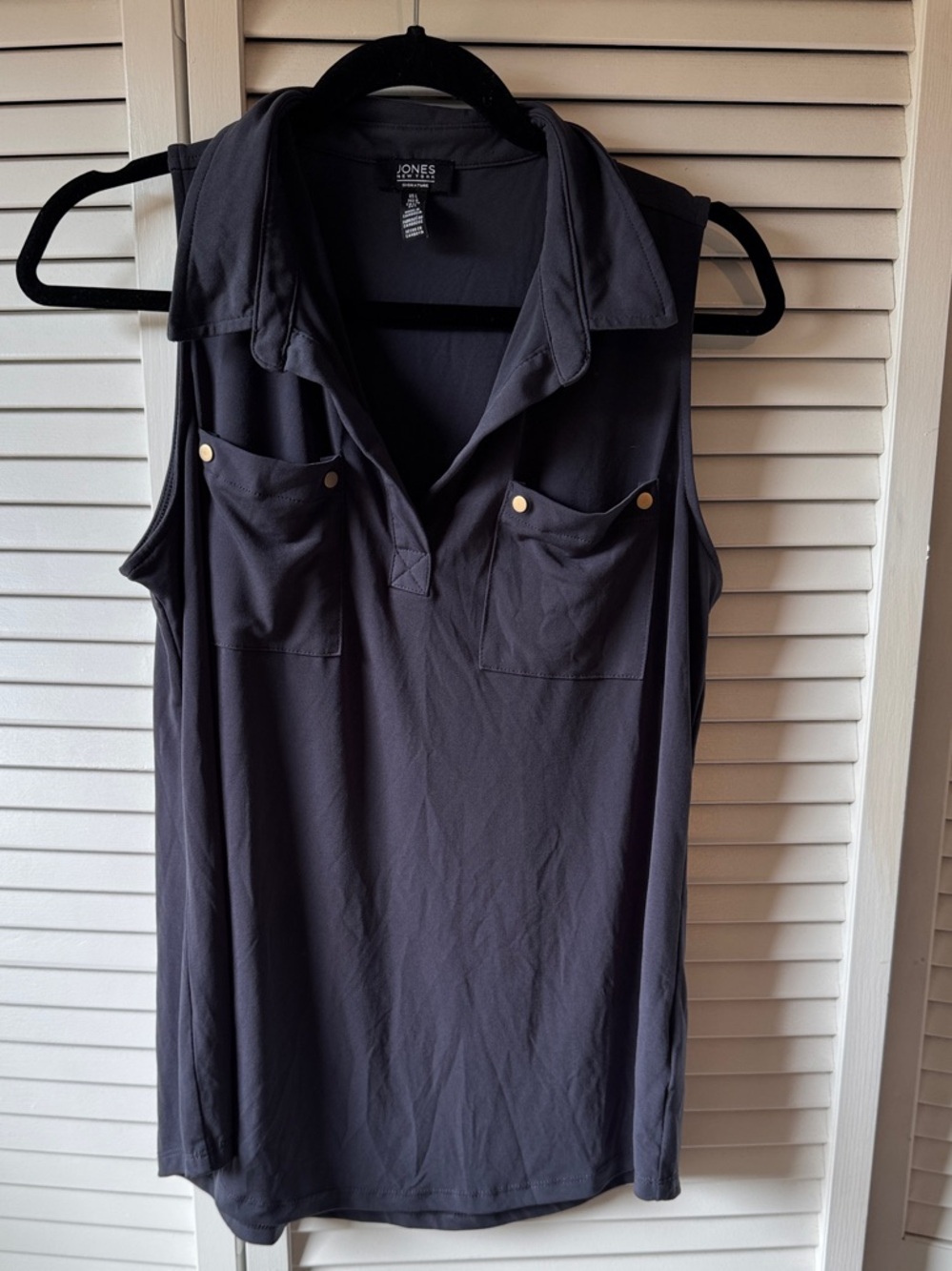 Jones New York Sleeveless Collared Tank — Charcoal Gray